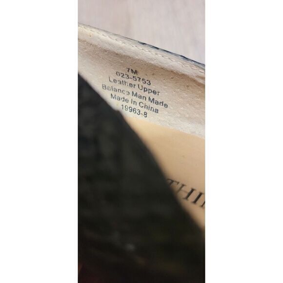 Worthington Leather Black & Gray Snake Skin Print Heels‎  - Size 7M - Picture 12 of 12